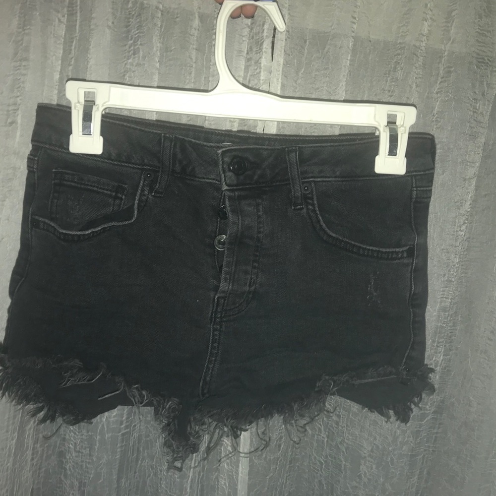 Forever 21 black jean shorts